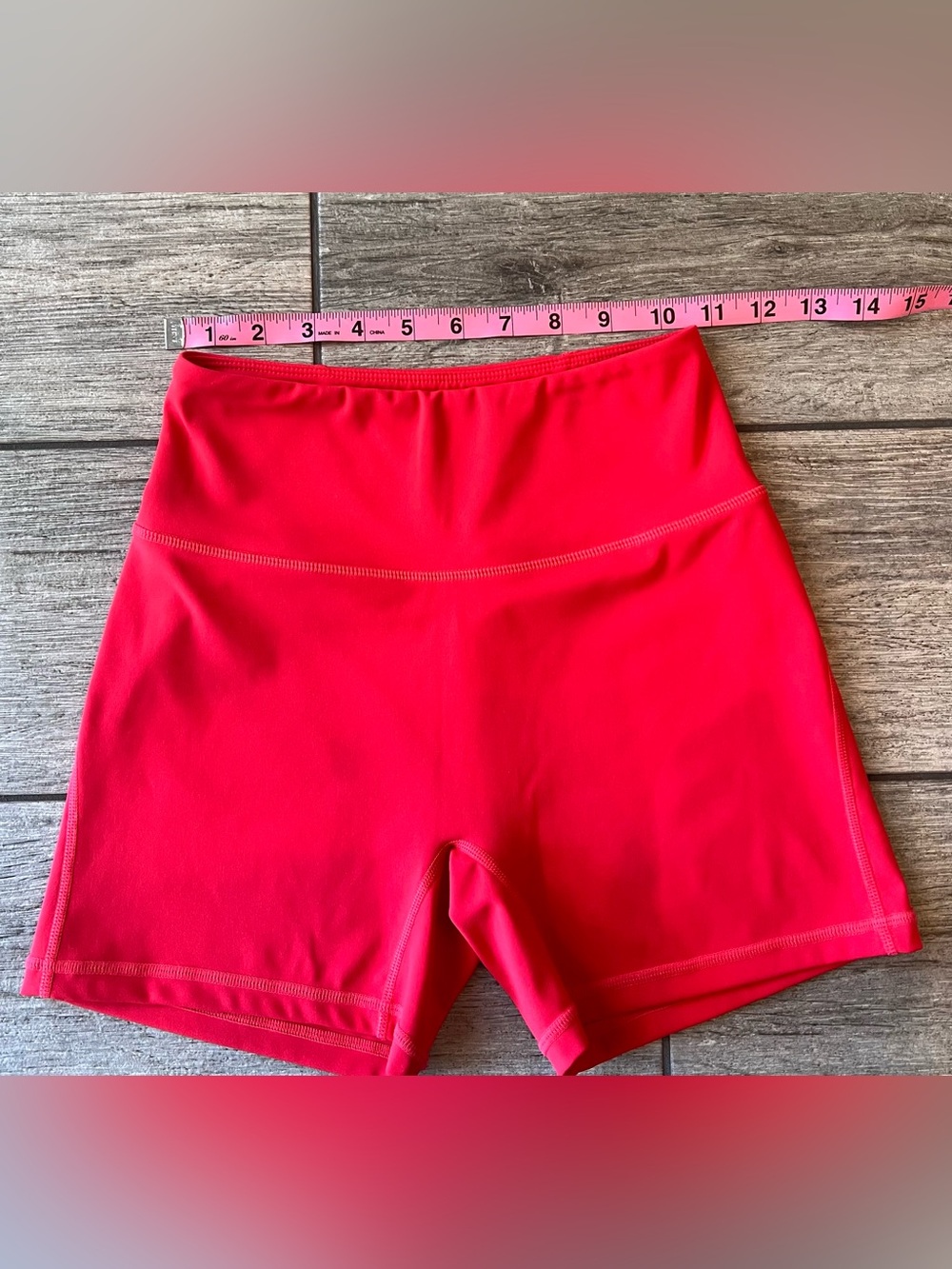 Alphalete Pulse Surge Seamless Shorts 4 Inch Inseam Size Small Red - Picture 4 of 7